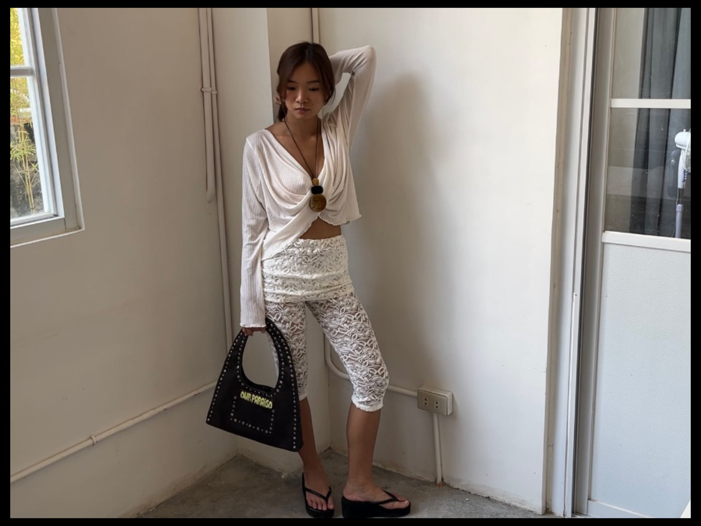 Gala Twist in White Swan*